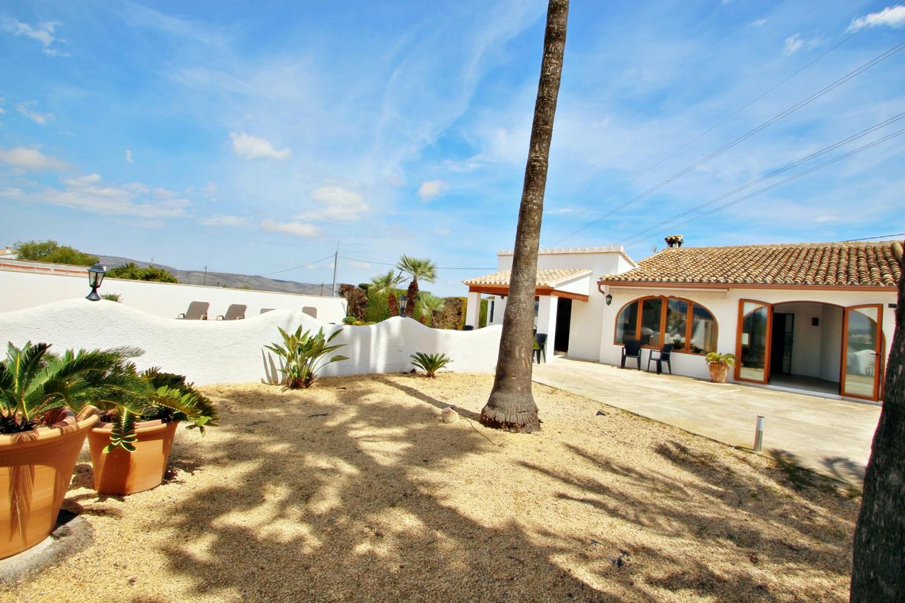Finca Sendra - rustic finca for nature lovers in Benissa view 2