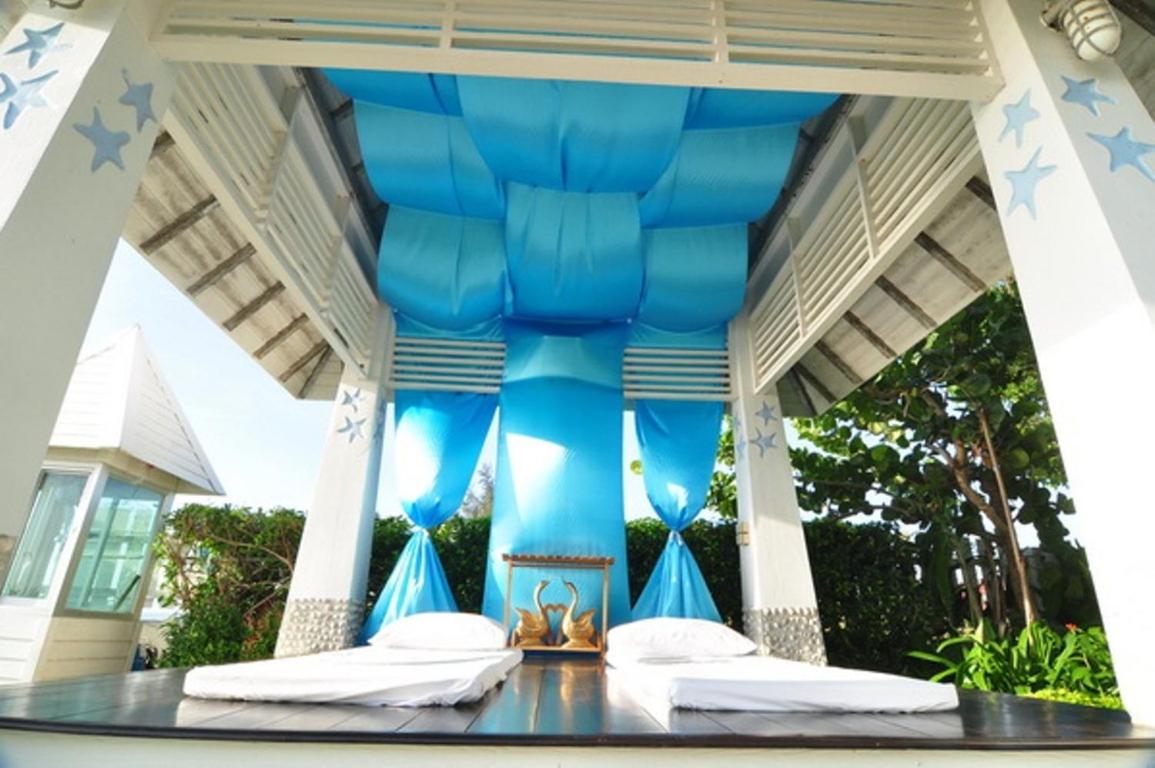 Blue Sky Resort