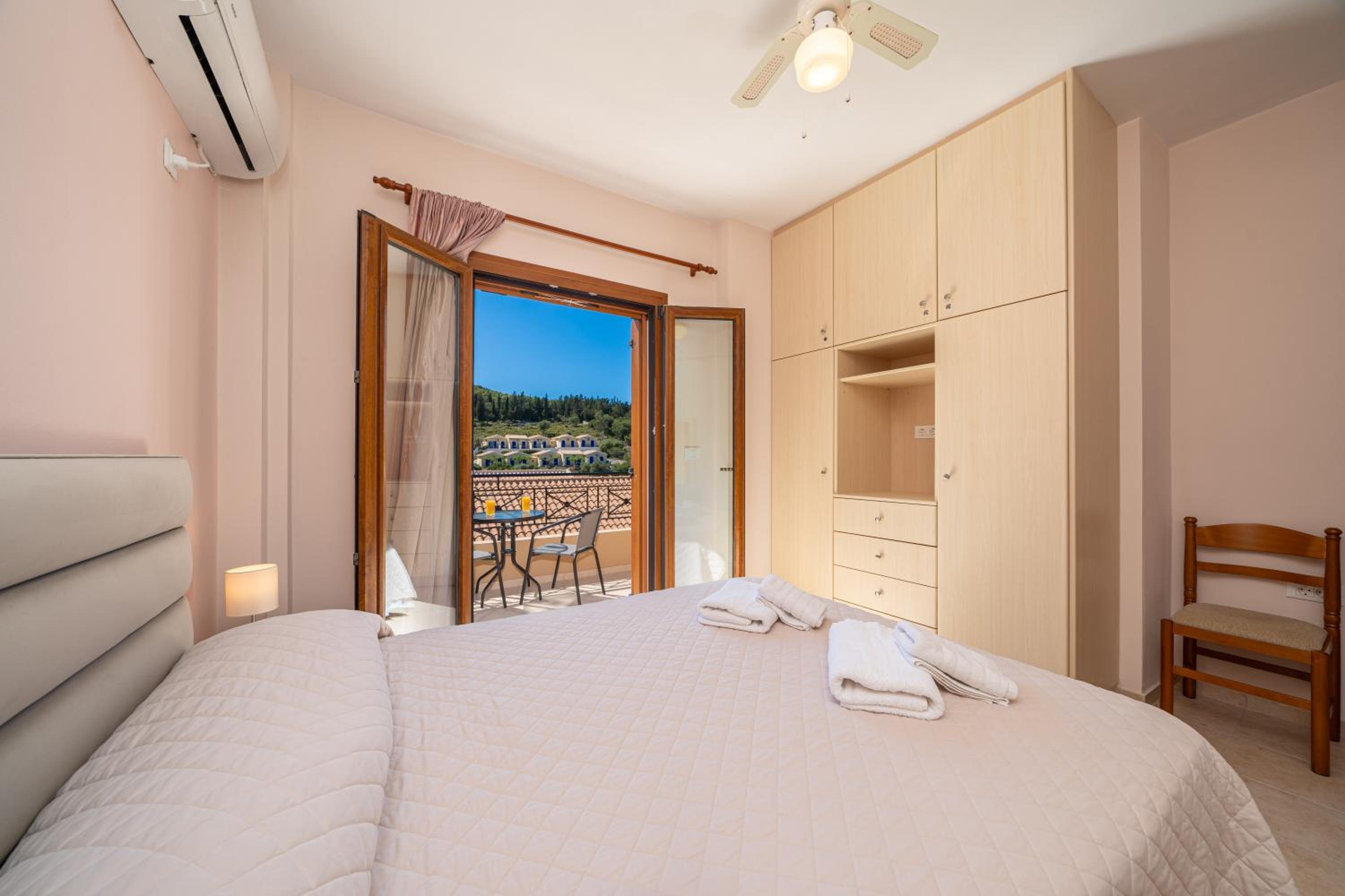Mariel House Fiskardo Kefalonia view 4