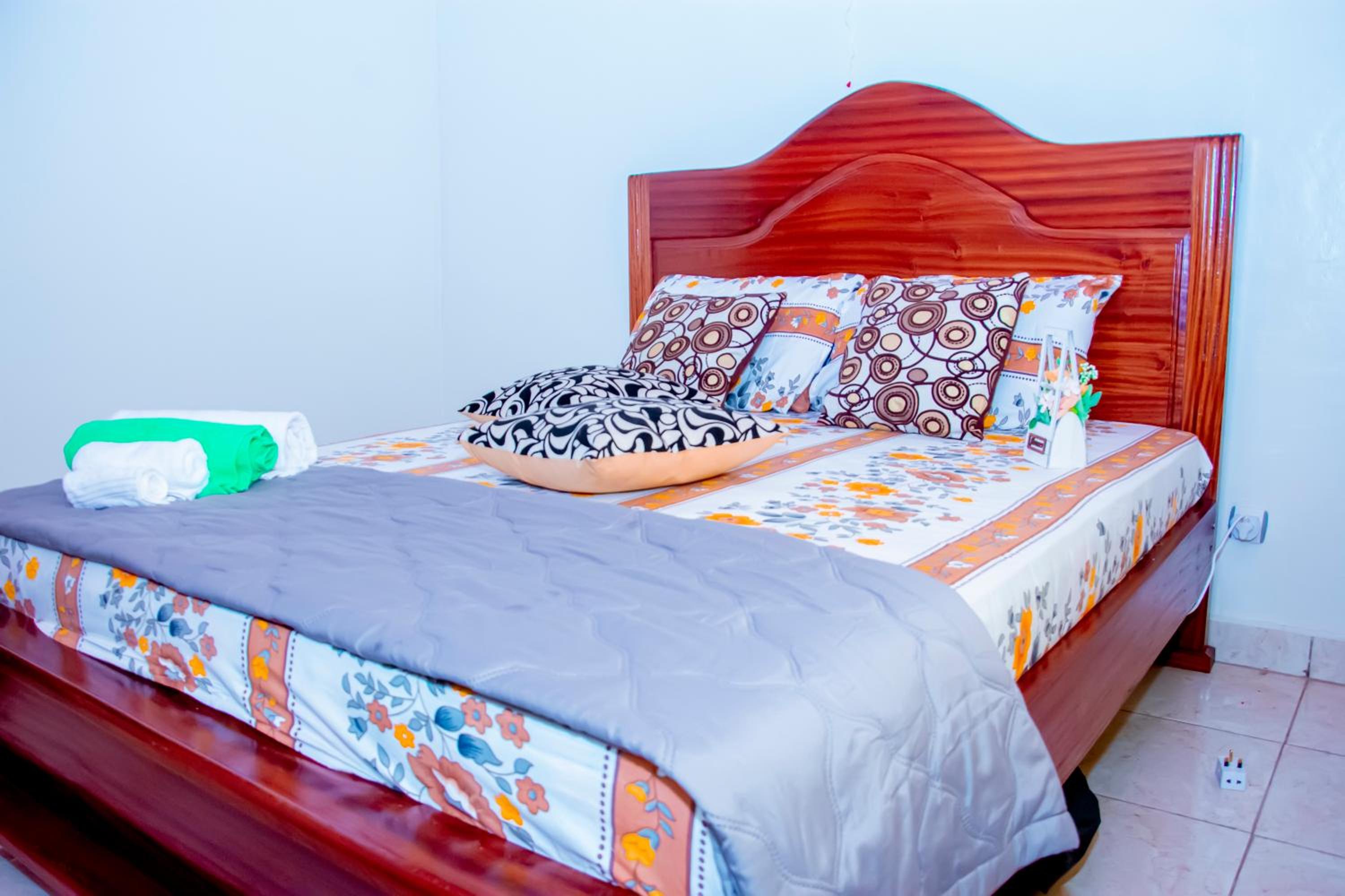Spacious apartment Kigali view 3