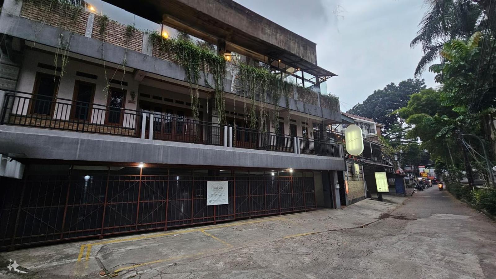 Sans Stay Skyland Pasteur Bandung