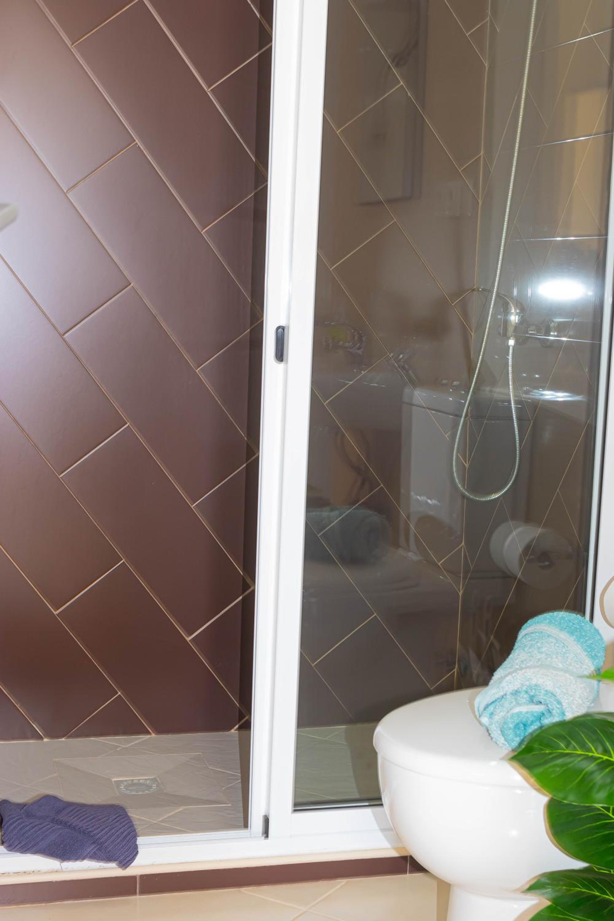 Beauty Plaza Suites