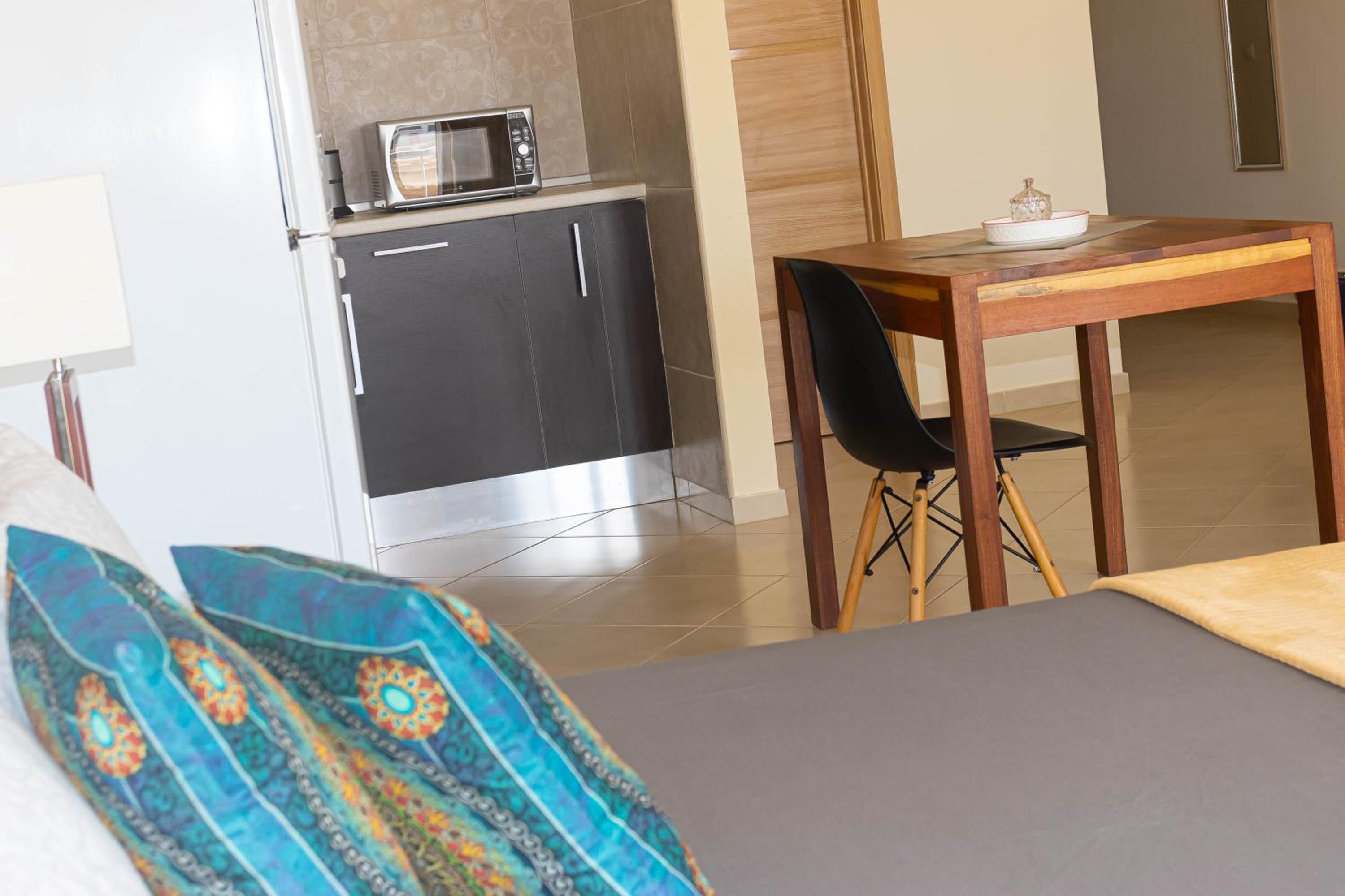 Beauty Plaza Suites