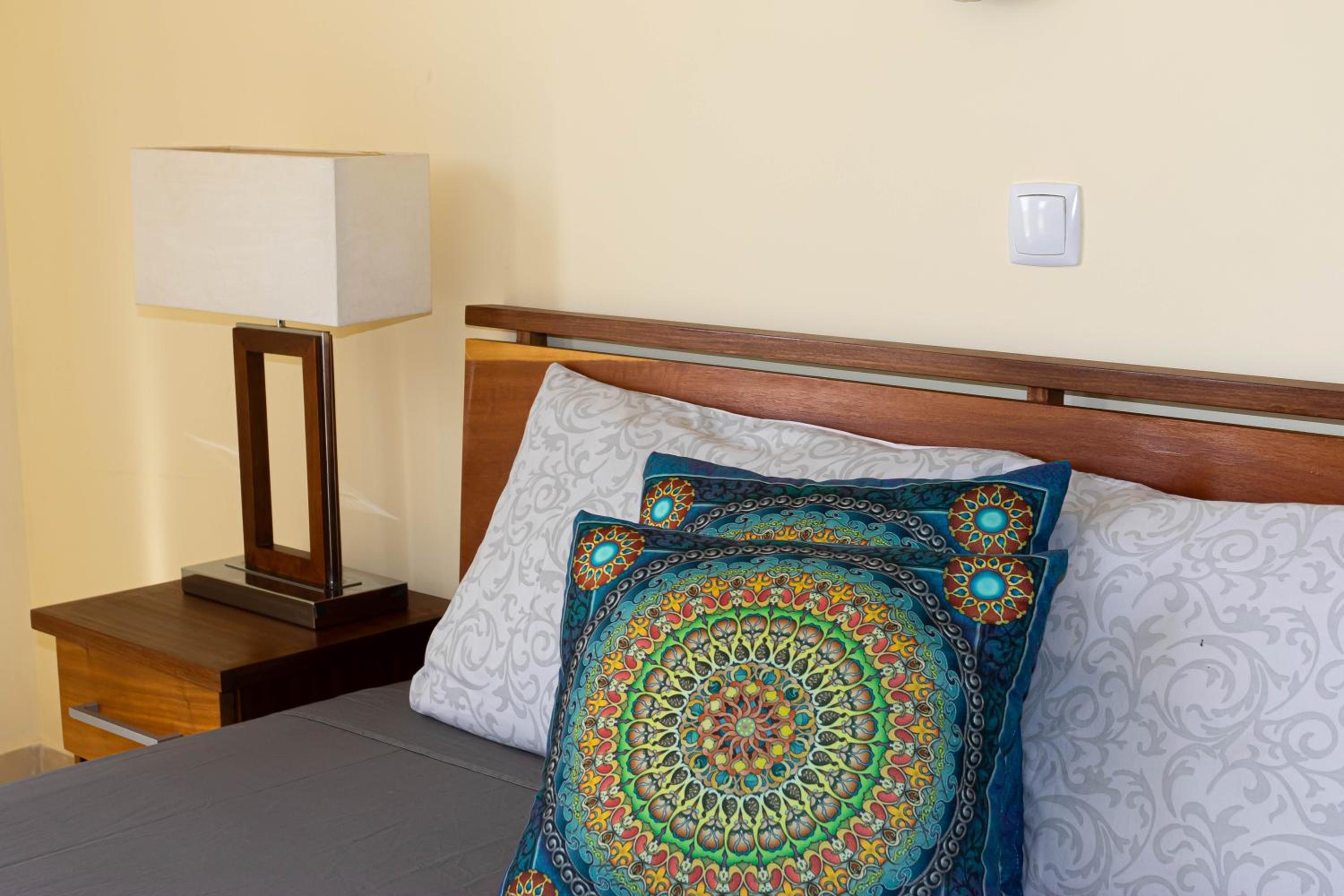 Beauty Plaza Suites
