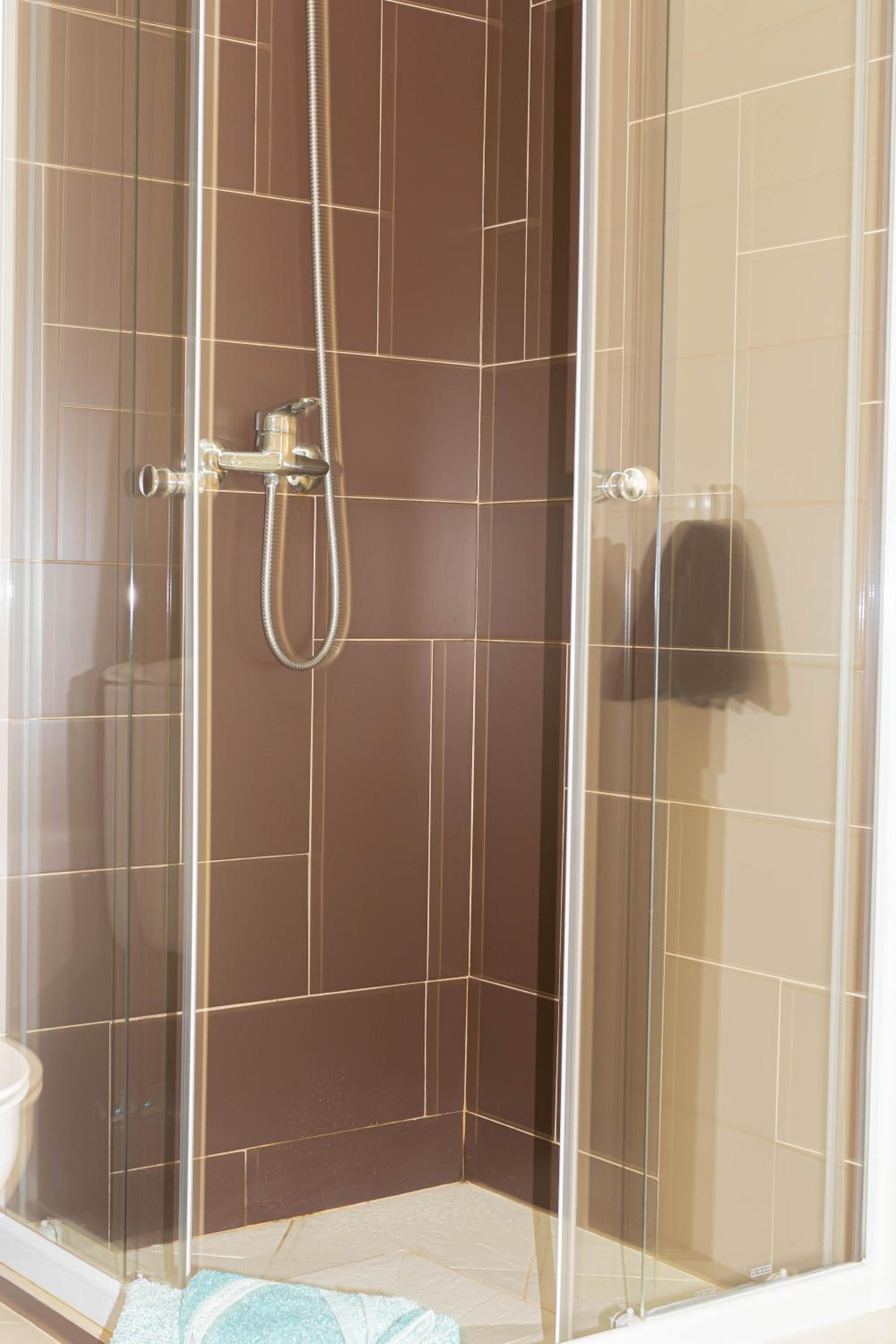 Beauty Plaza Suites