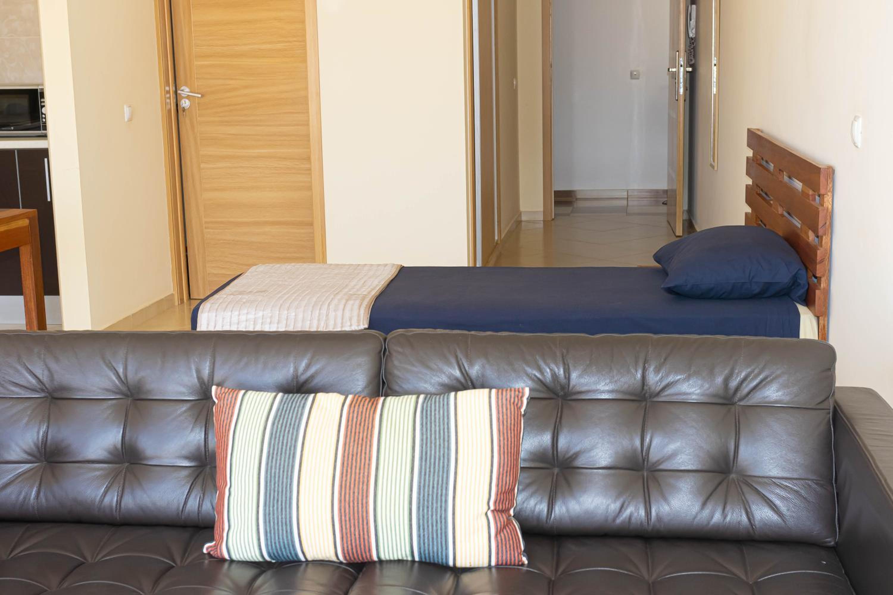Beauty Plaza Suites