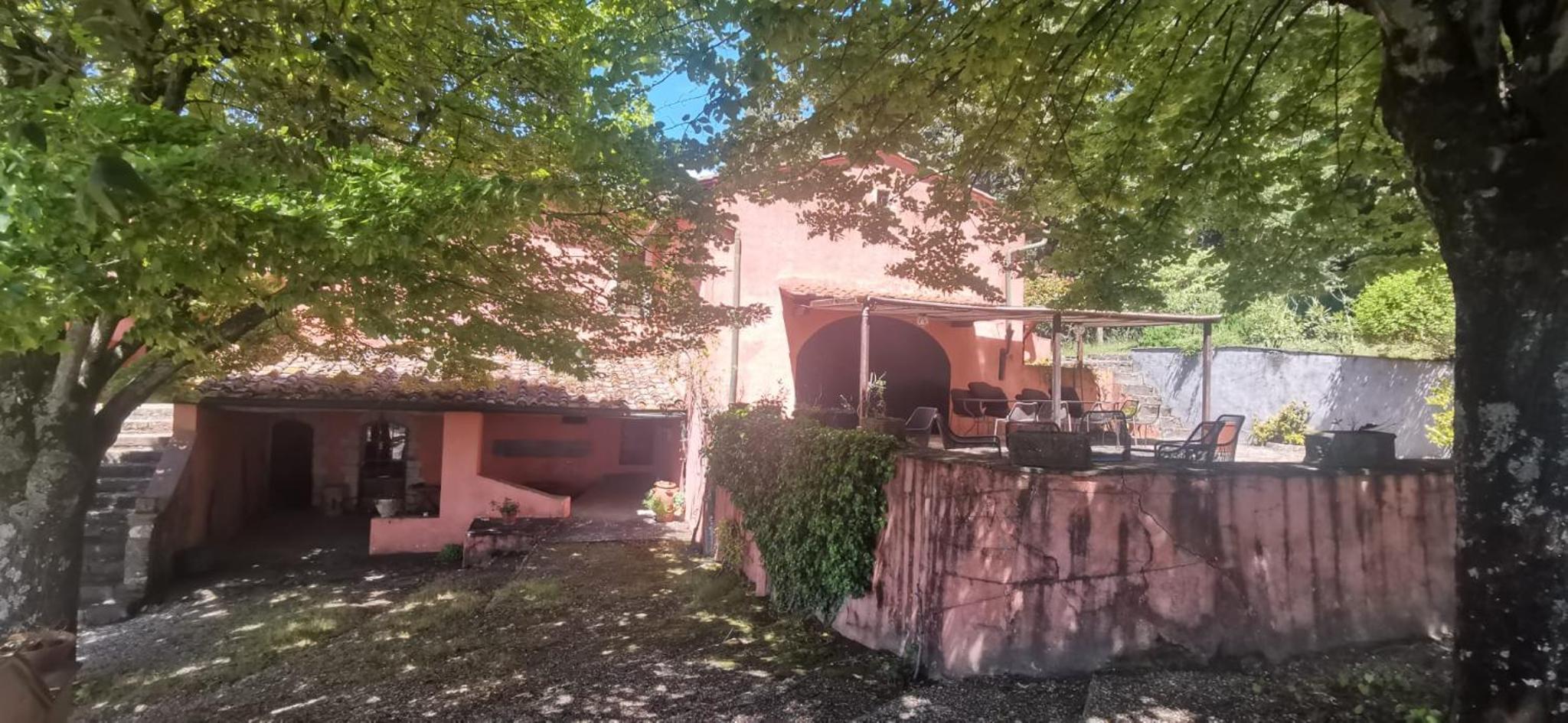 Villa Casale Il Monte view 5
