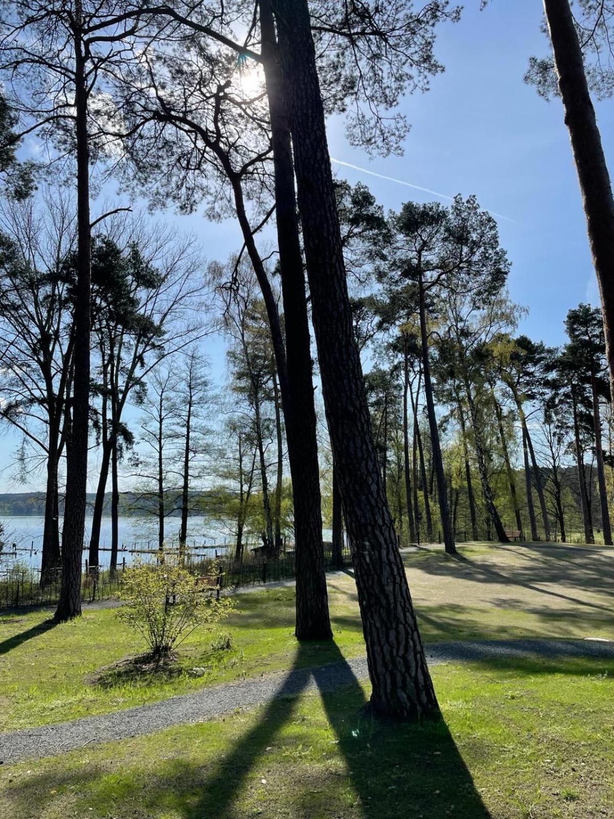My Marina Apartment mit Pool und Sauna am See