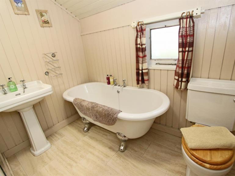 Low Alwinton Holiday Cottages