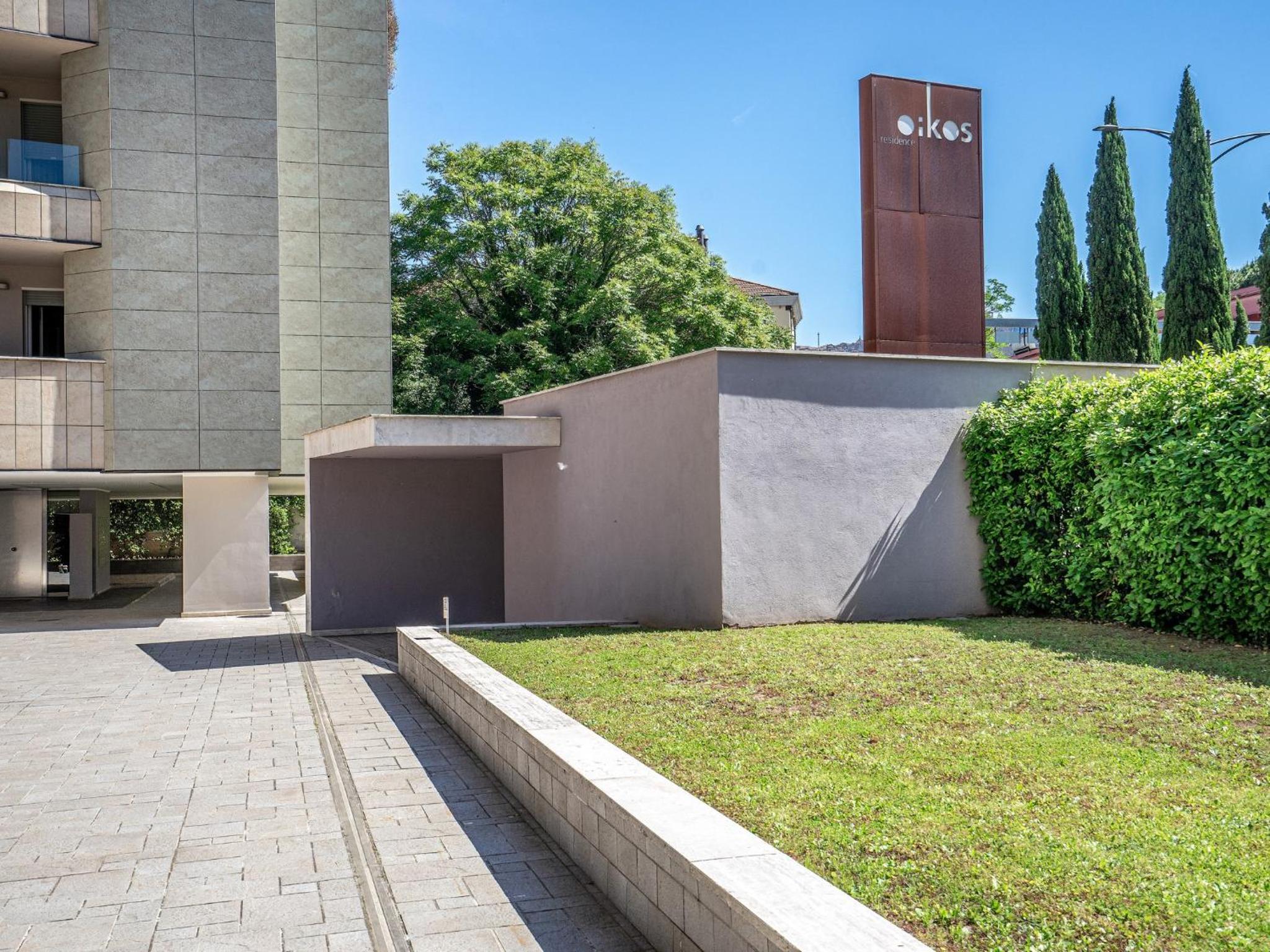 Hotel Luxury Residence Oikos - Apartment with Parking - Image 1