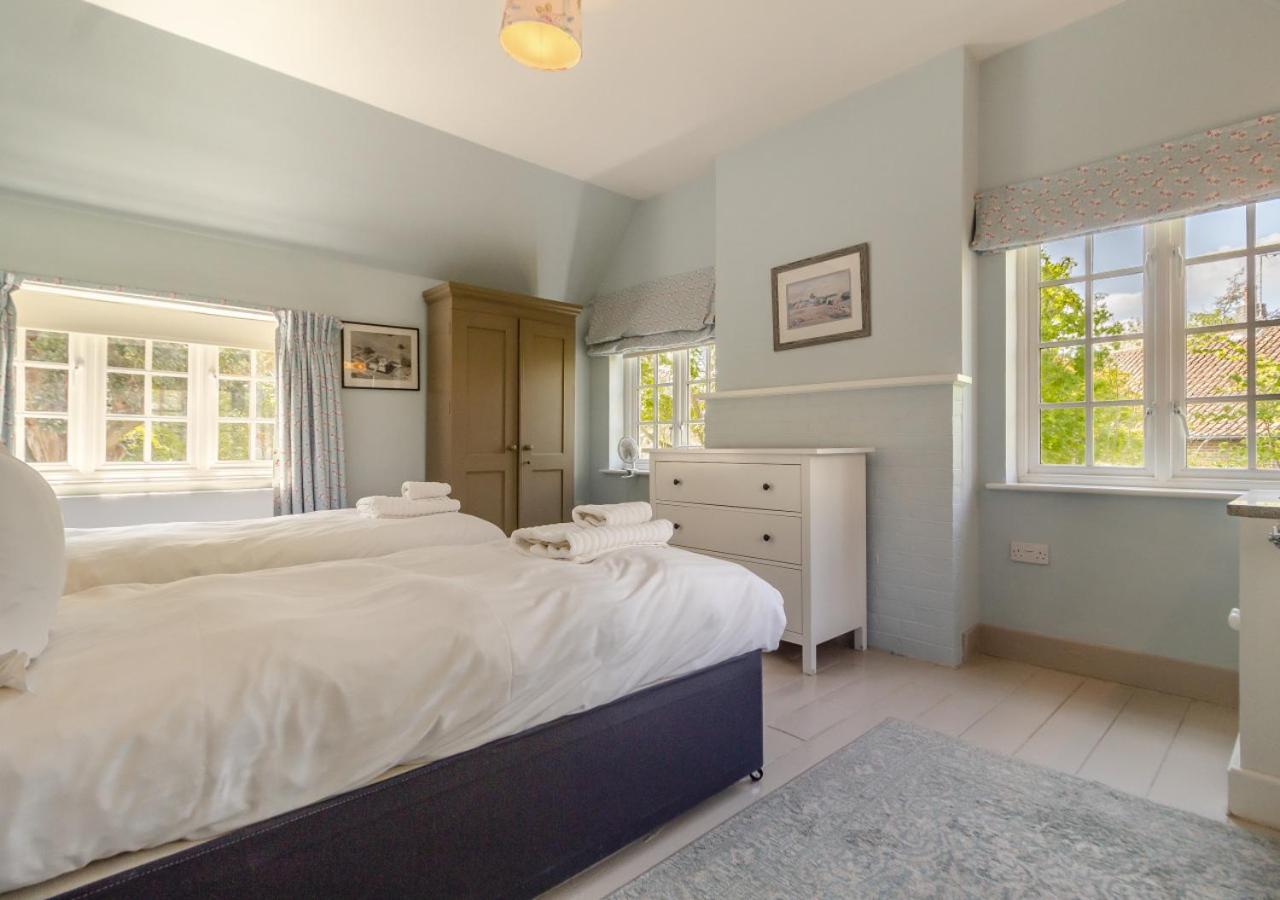5 Bed in Walberswick oc-hfairh
