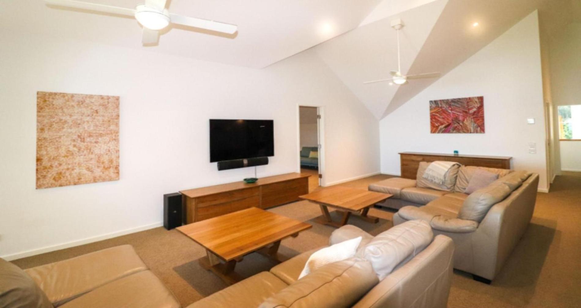 Pelican Escape Executive Home
