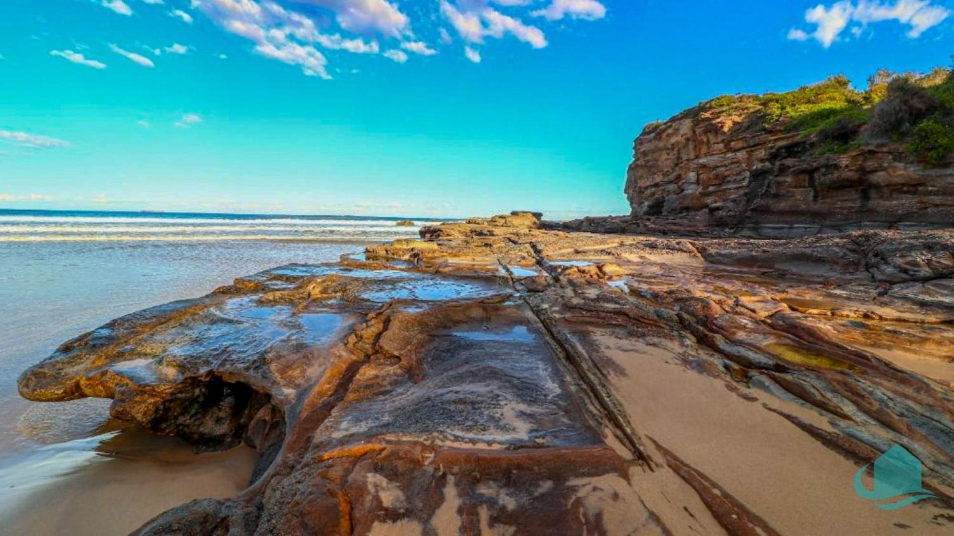 Waves at Caves