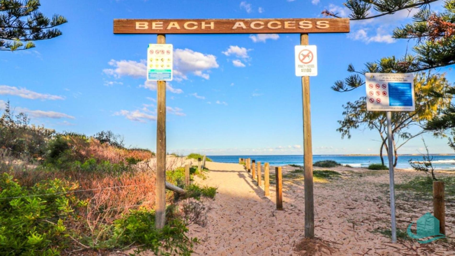 Caves Getaway - Pool, Air conditioned and close to the beach