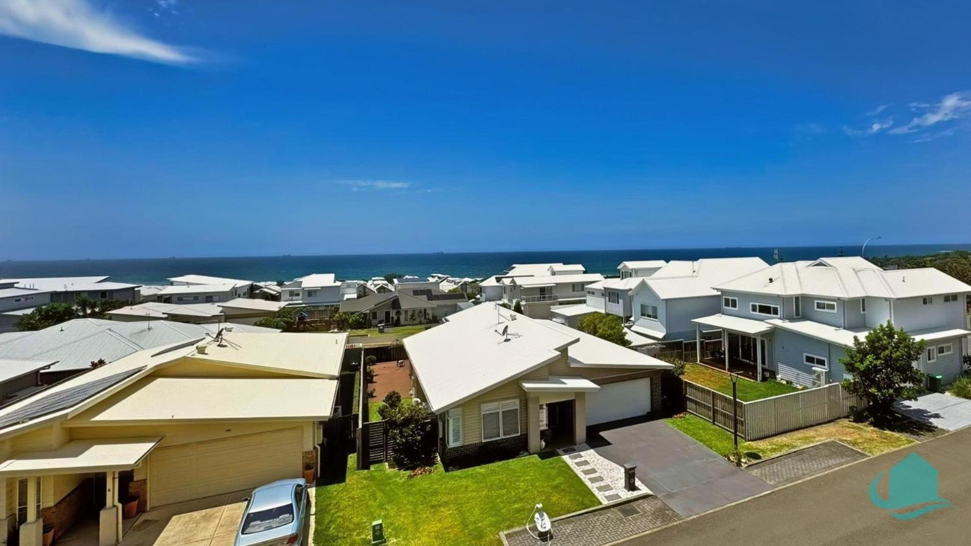 Beach Blossom - Apartment and walk to the beach
