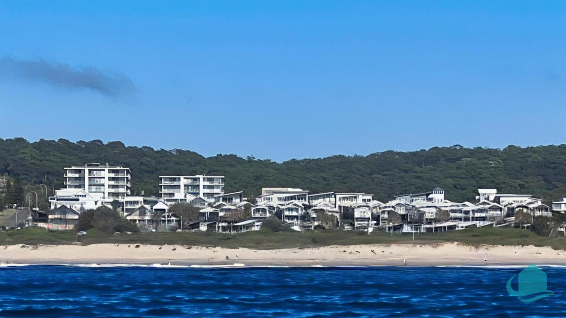Beach Blossom - Apartment and walk to the beach