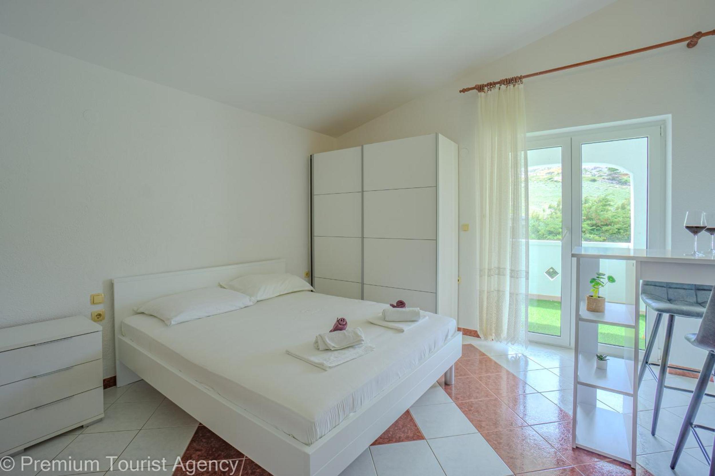 Mladen 2 with seaview view 5
