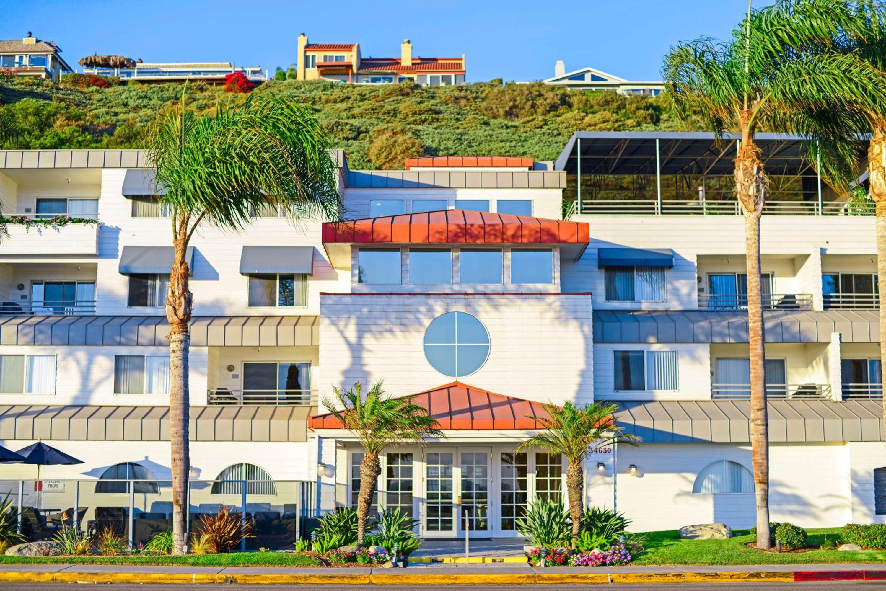 Dana Point Vacations - Hilton Vacation Club Riviera Beach  Shores - Property Image 1
