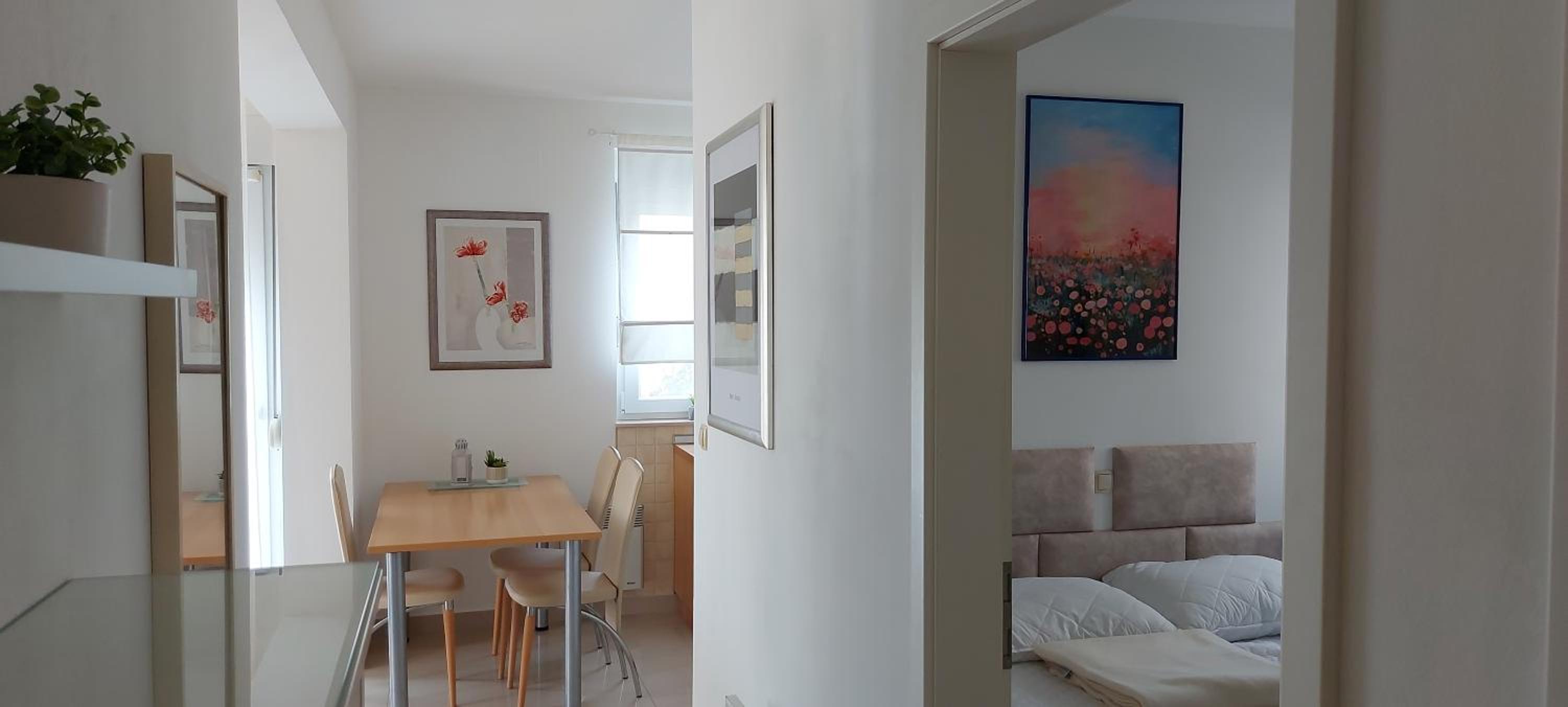 Fjaba Apartment
