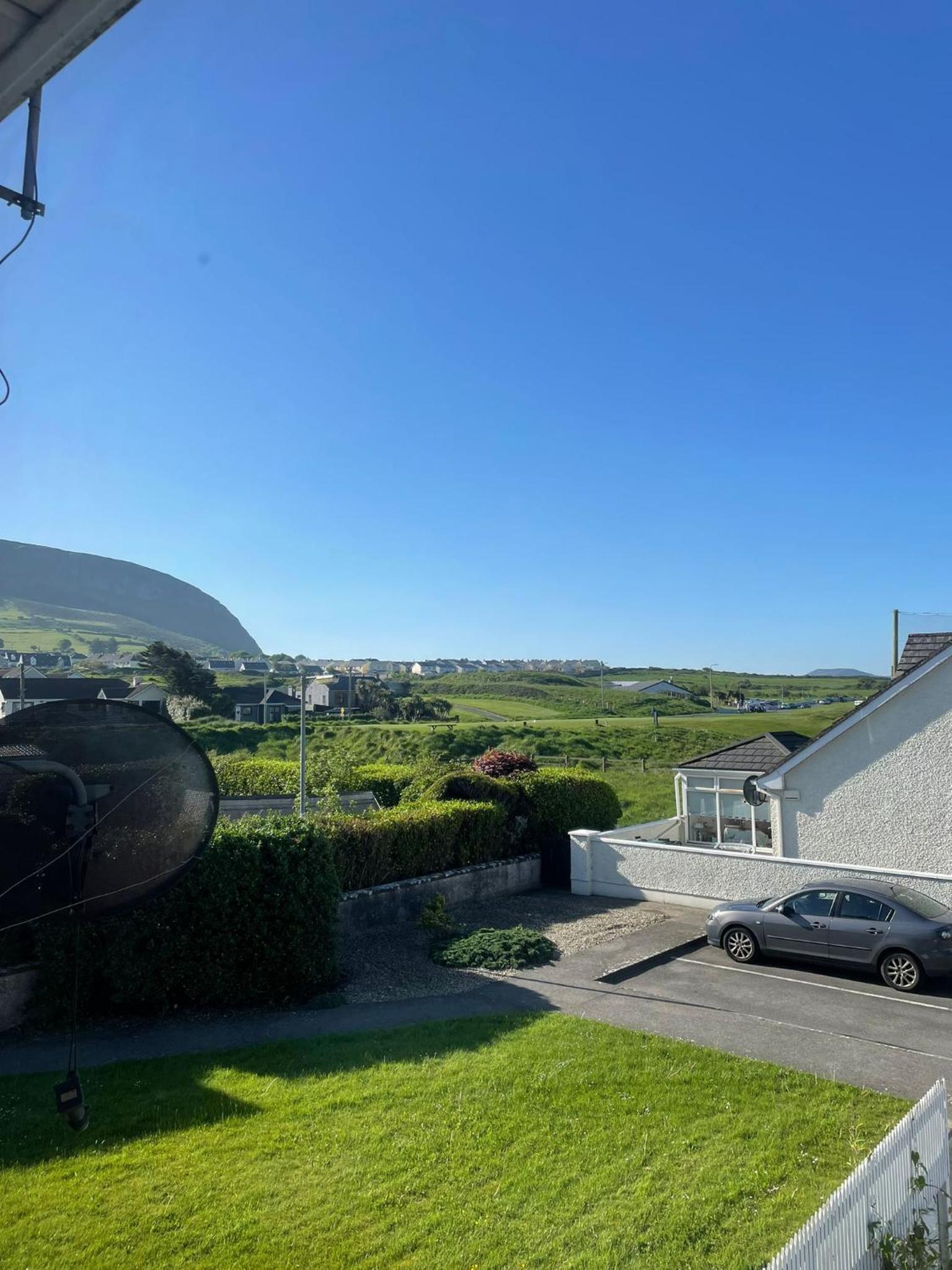 Lilac Lodge - Strandhill Beach House view 2