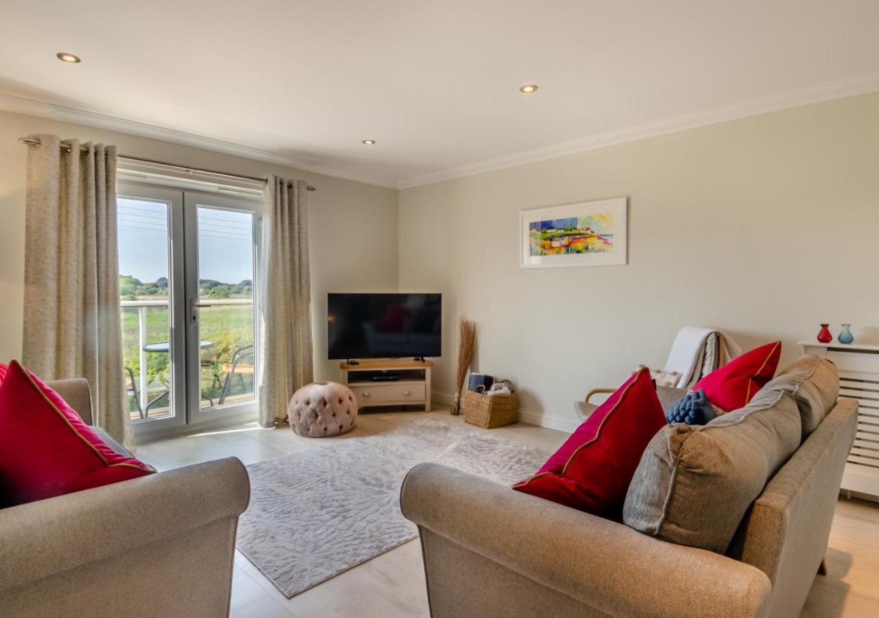 3 Bed in Southwold oc-s27203