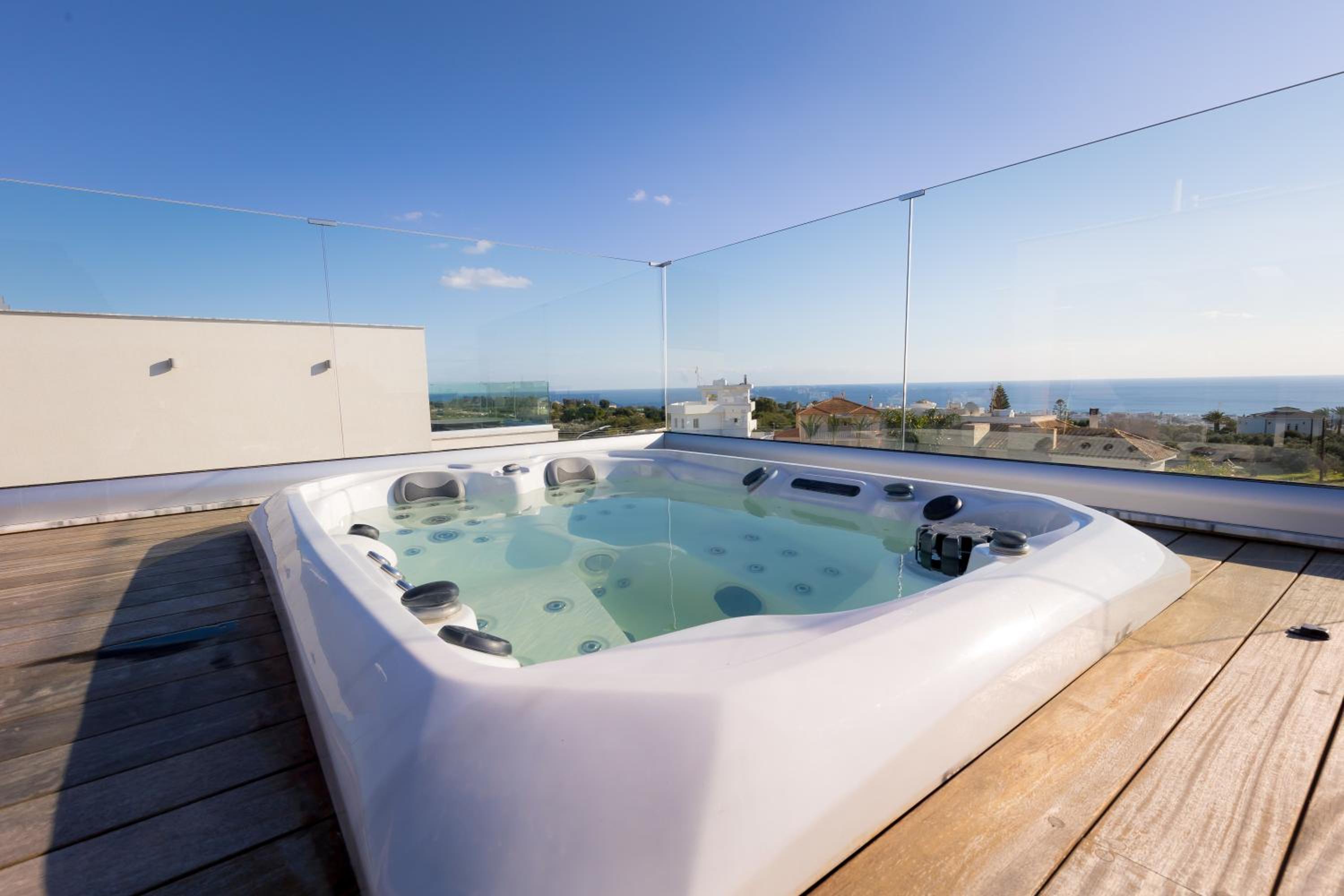 Napa Hills Seaview Villas - Iris