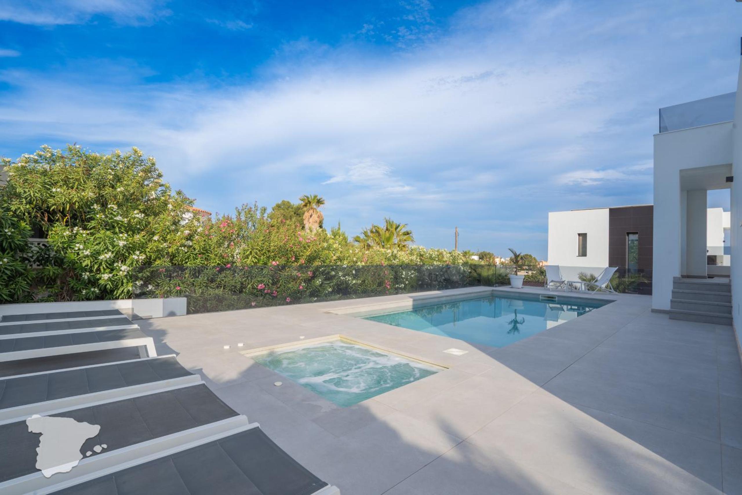 CostaBlancaDreams Villa White Flamingo in Calpe