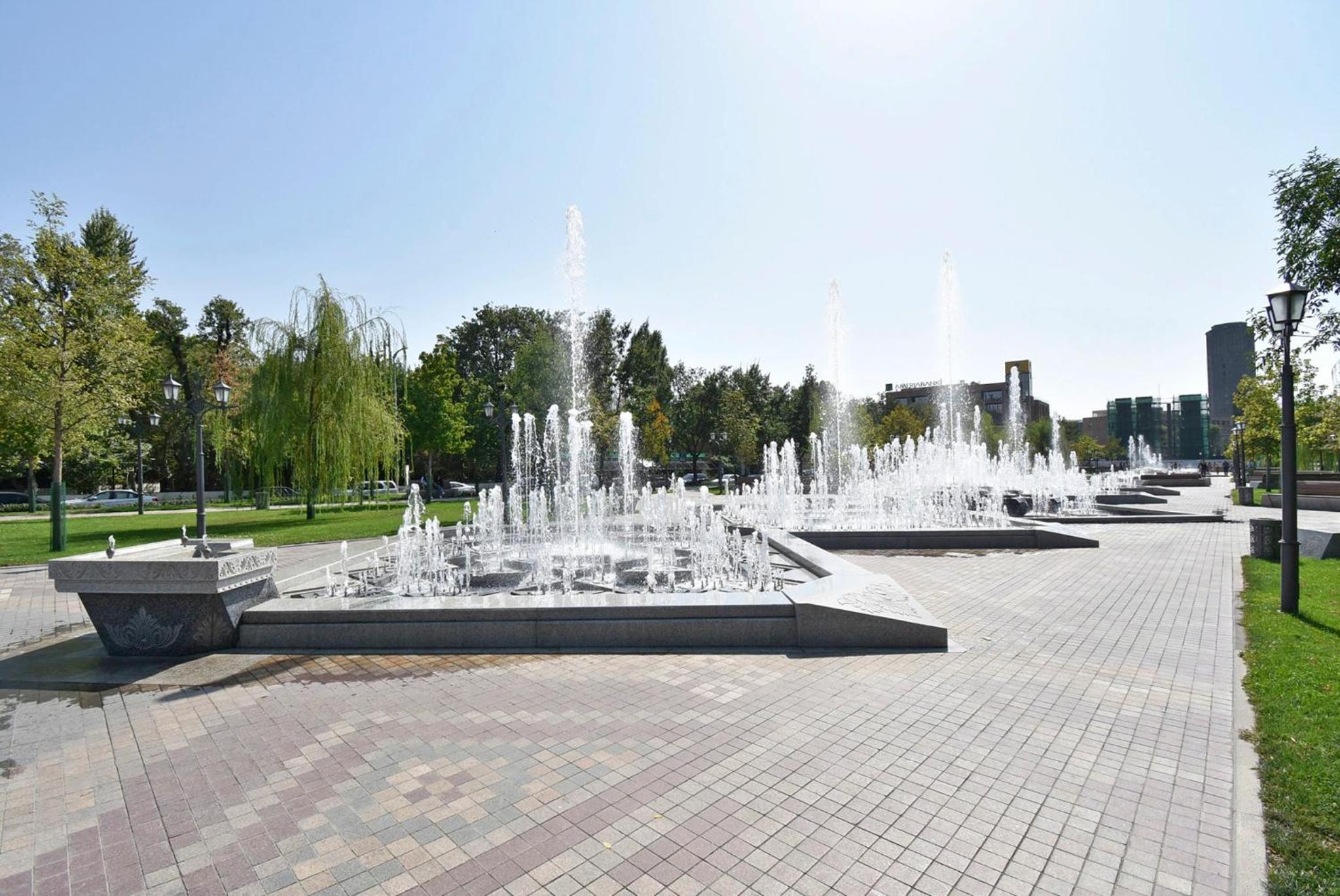 Luxury Apartments near Republic Square, My Street company