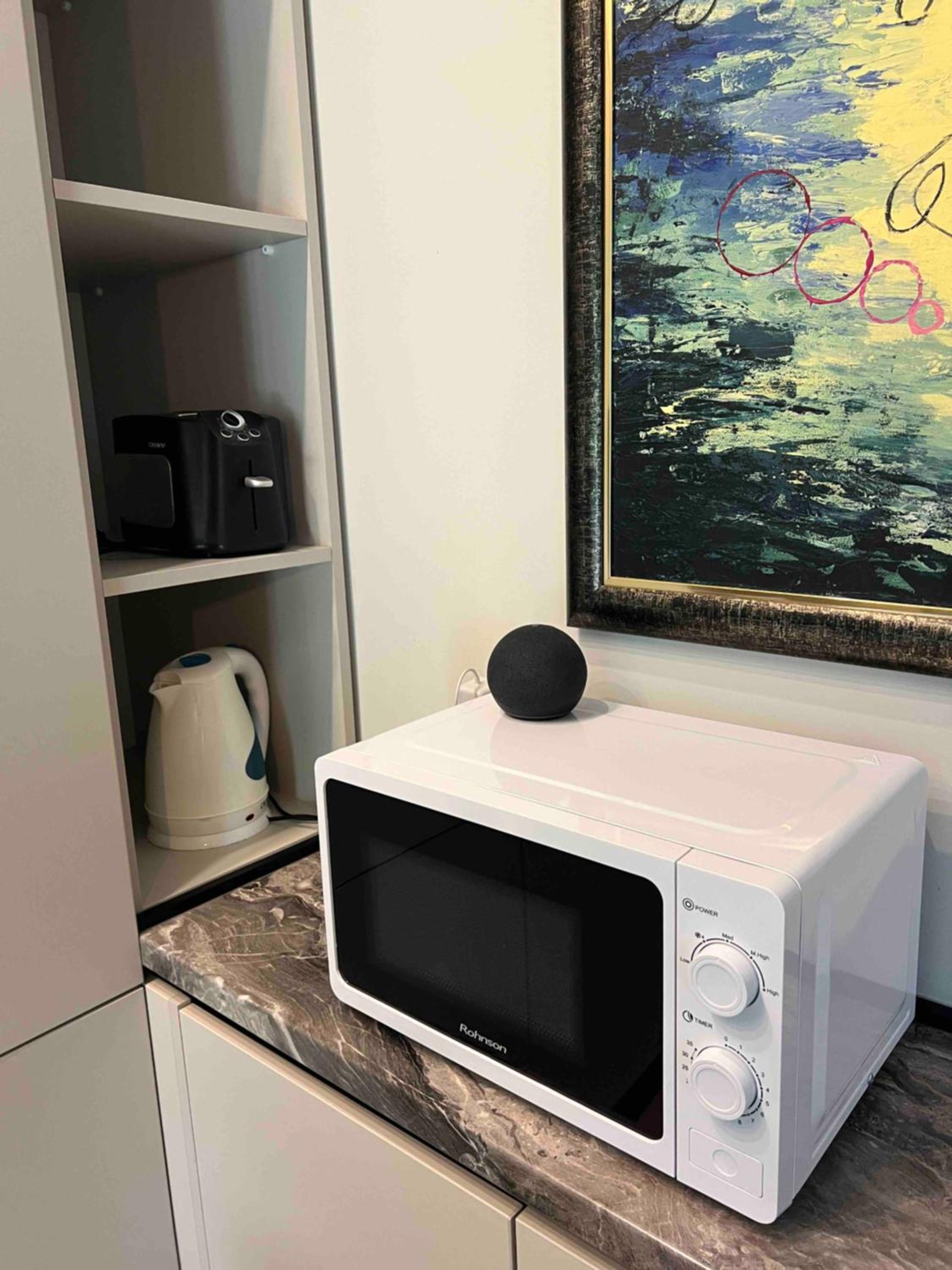 Smart Central Apartment