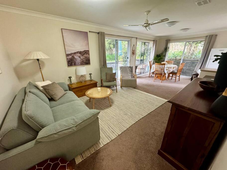 Milton Village Retreat - secluded comfort