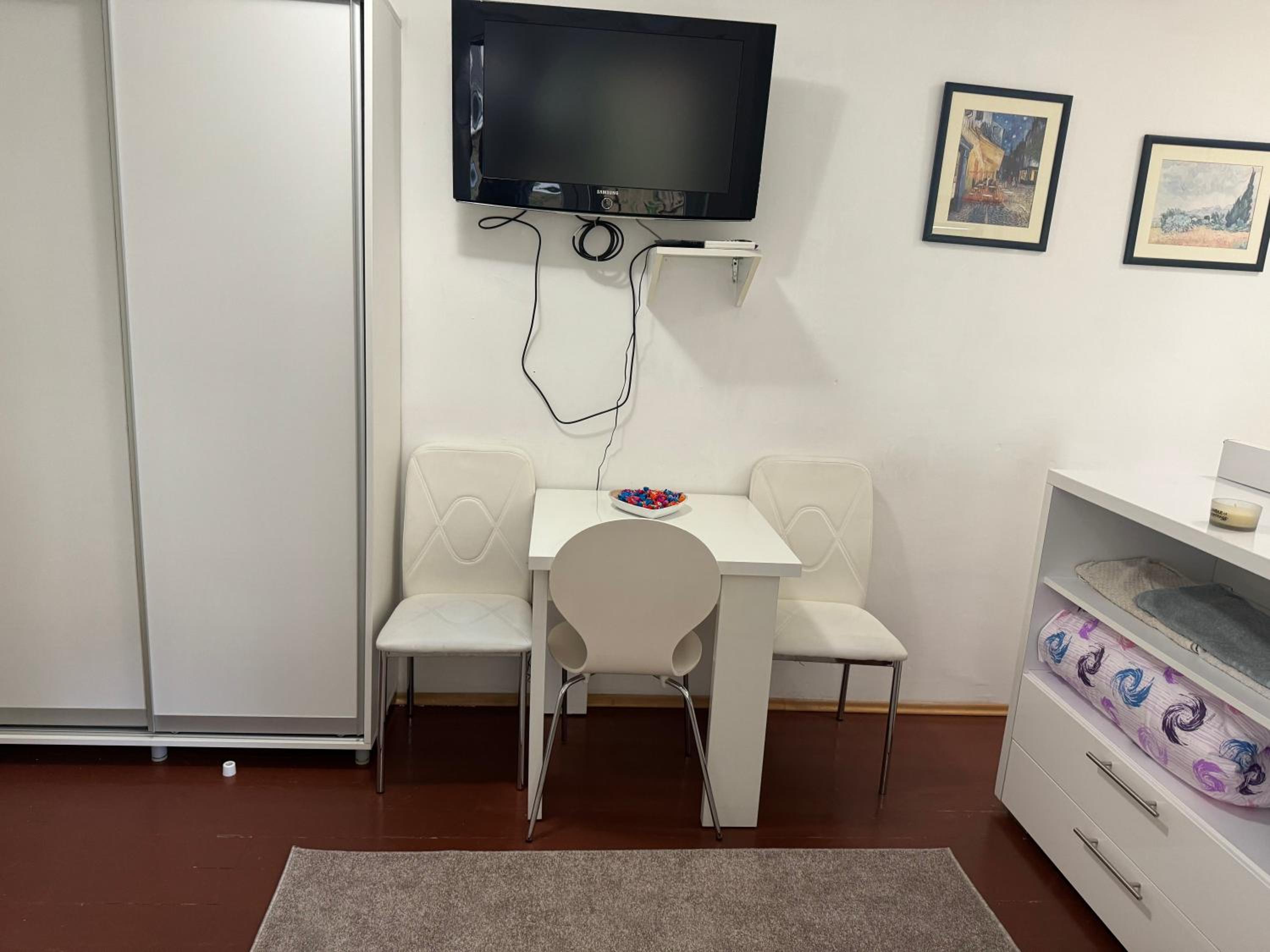 Gigi’s Apartment