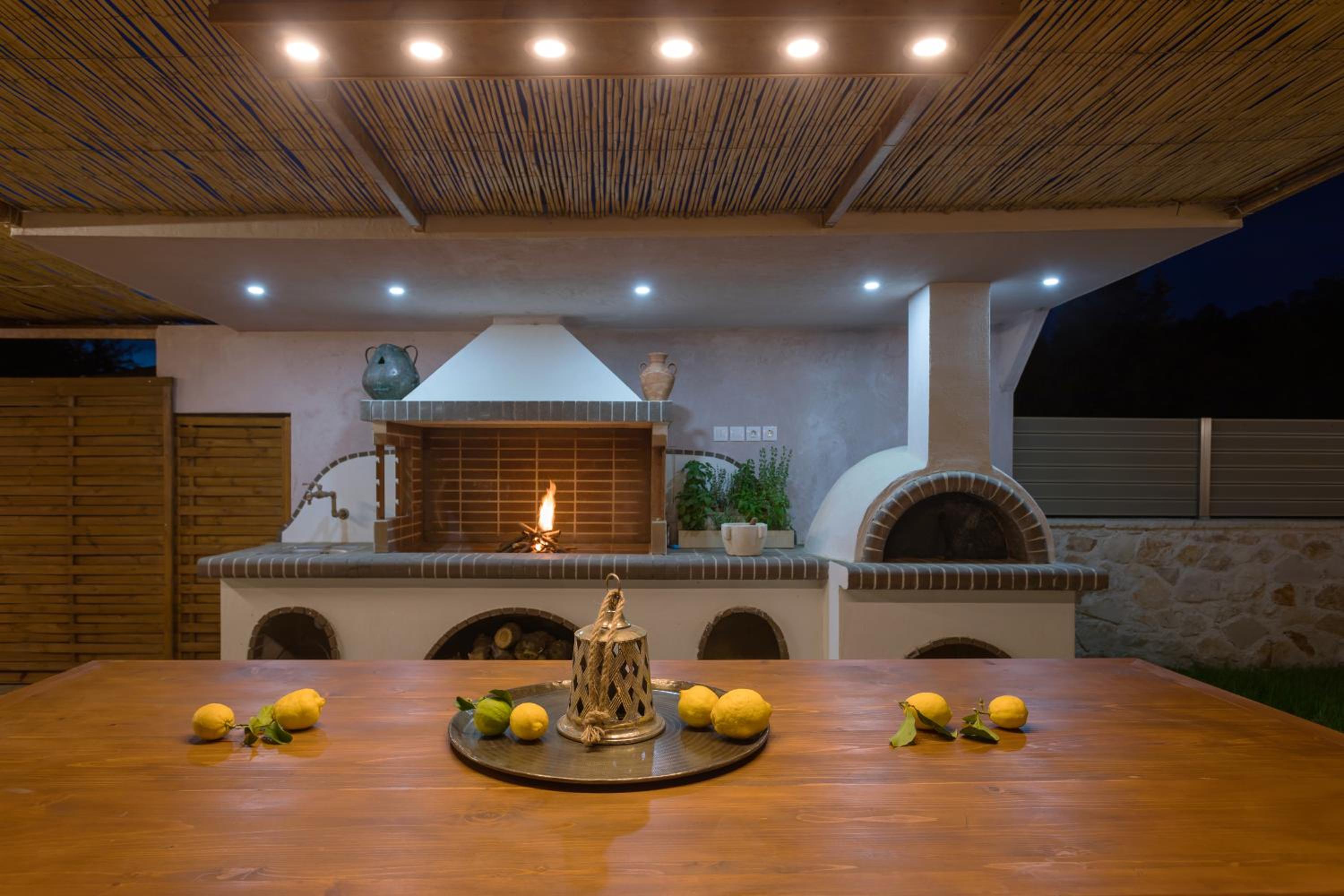 DANDELION stone house