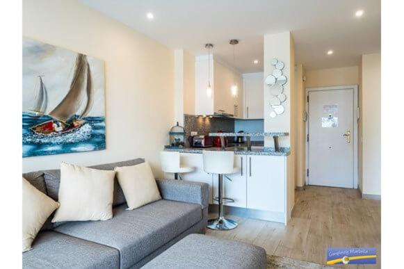 Diana 108 Frontal sea views 2 Bedrooms photo 4