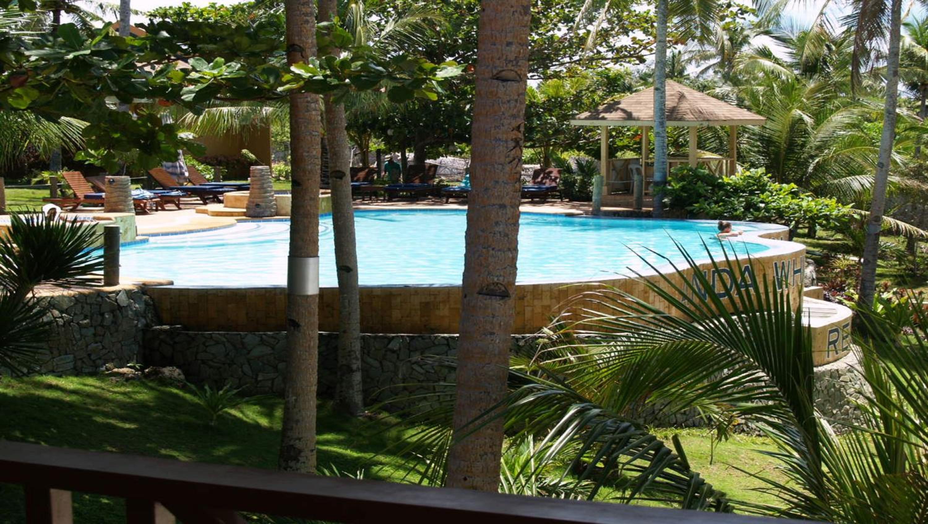 Anda White Beach Resort