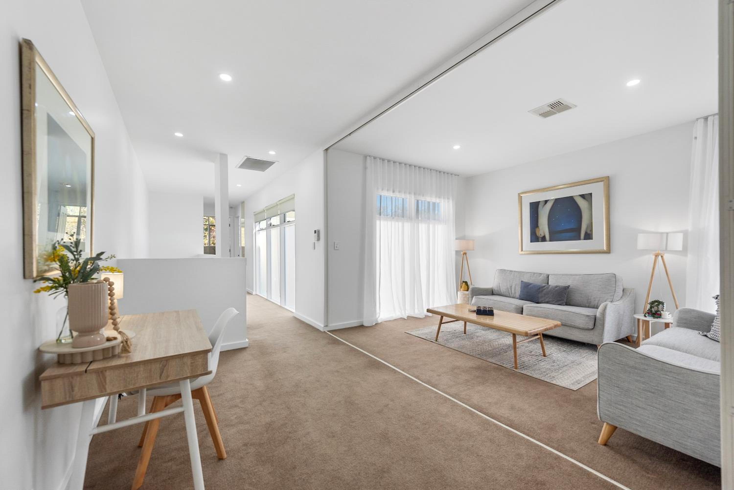 Stylish Home, Family - Walk to Pub,Cafes, 1KM CBD!