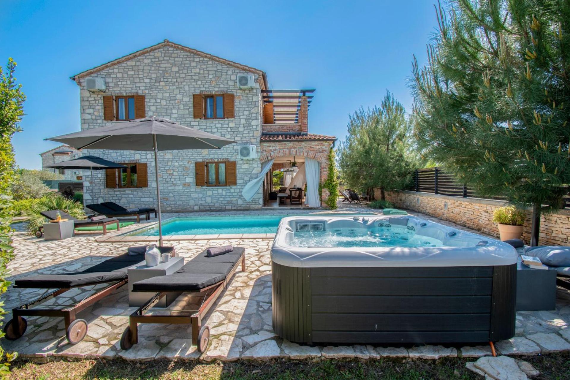 Villa Verde Istria - by Istrabook view 2