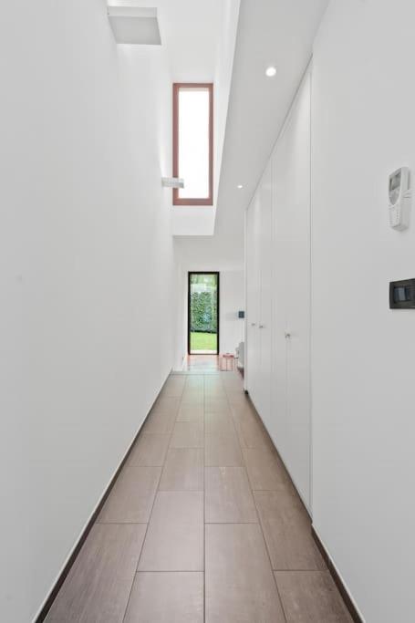 5-Bedroom Villa - Mountain Views