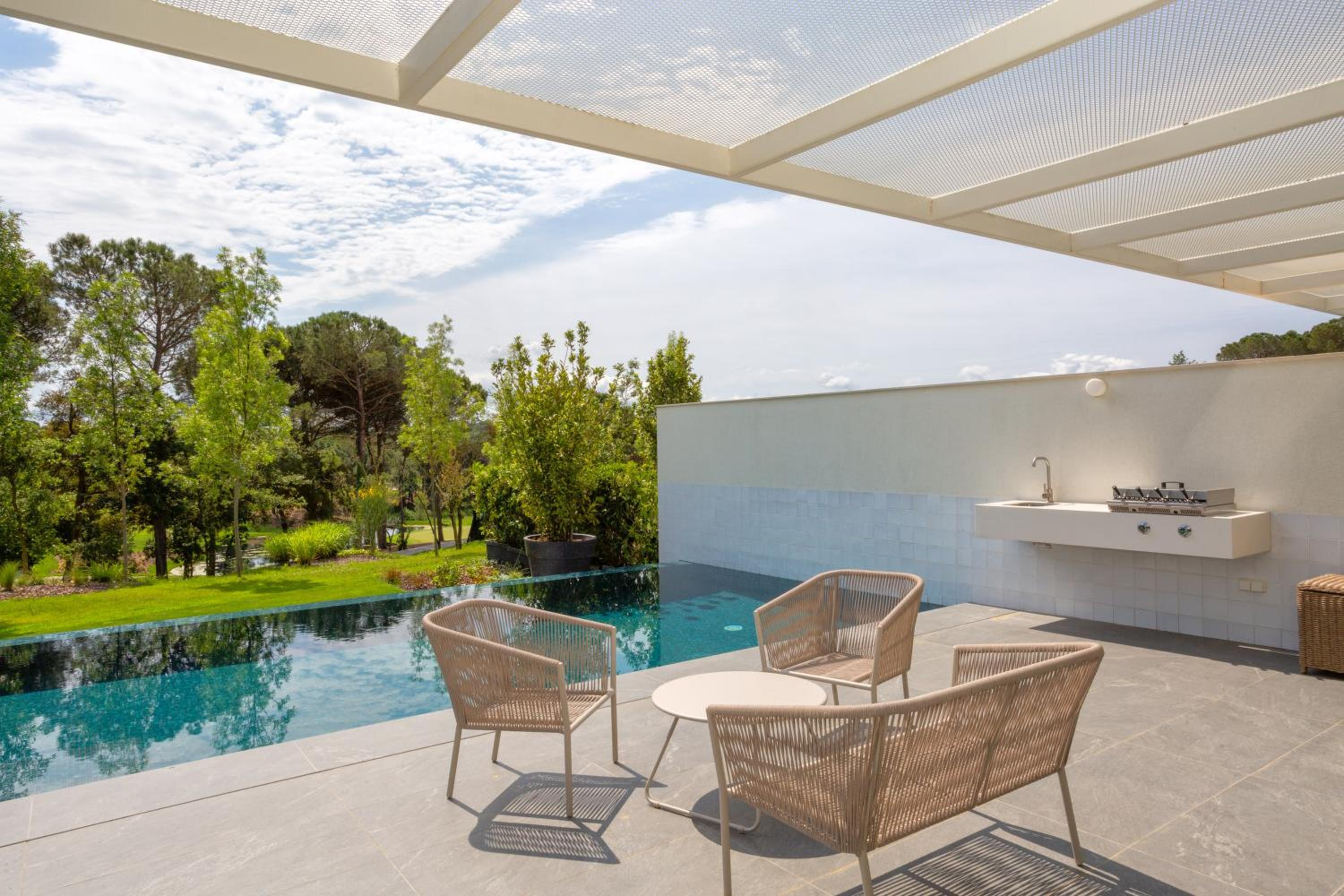 Holiday Rentals at Camiral, a Quinta do Lago Resort