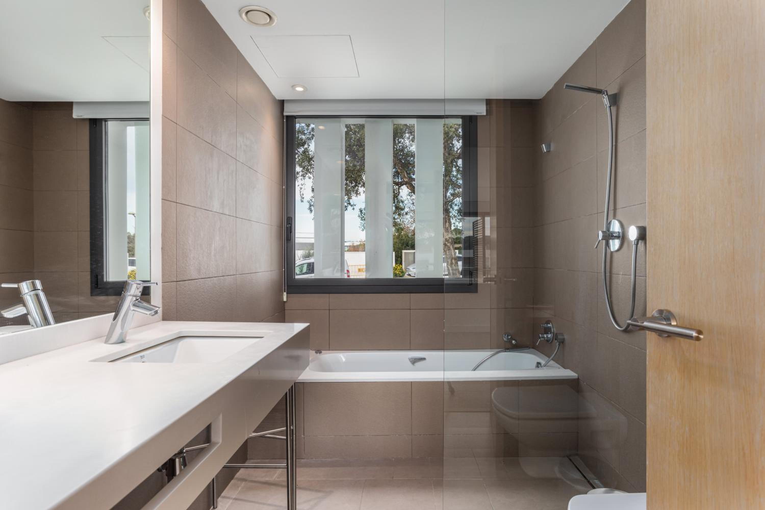 Holiday Rentals at Camiral, a Quinta do Lago Resort