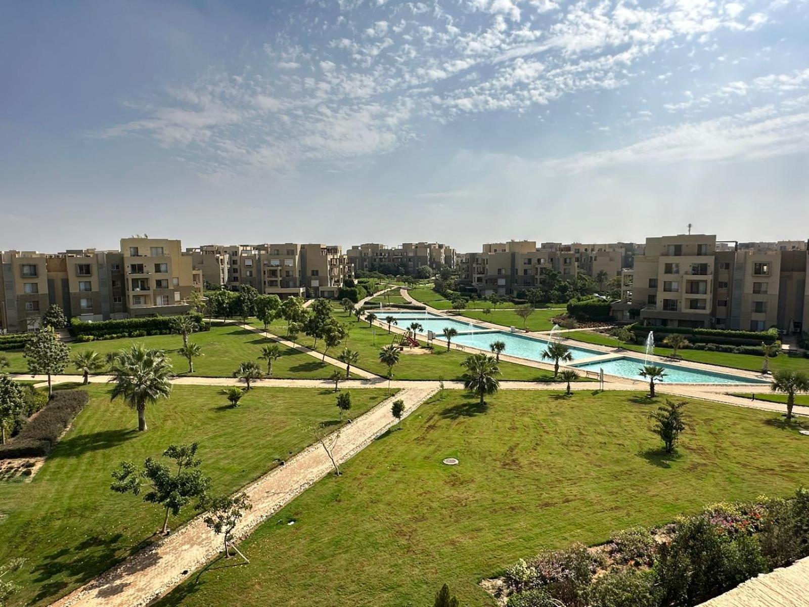 VIZIT Studio Near Arkan Plaza