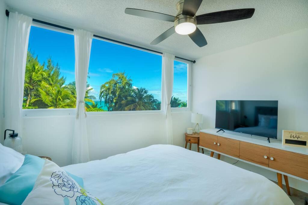 Beachfront Paradise Isla Verde