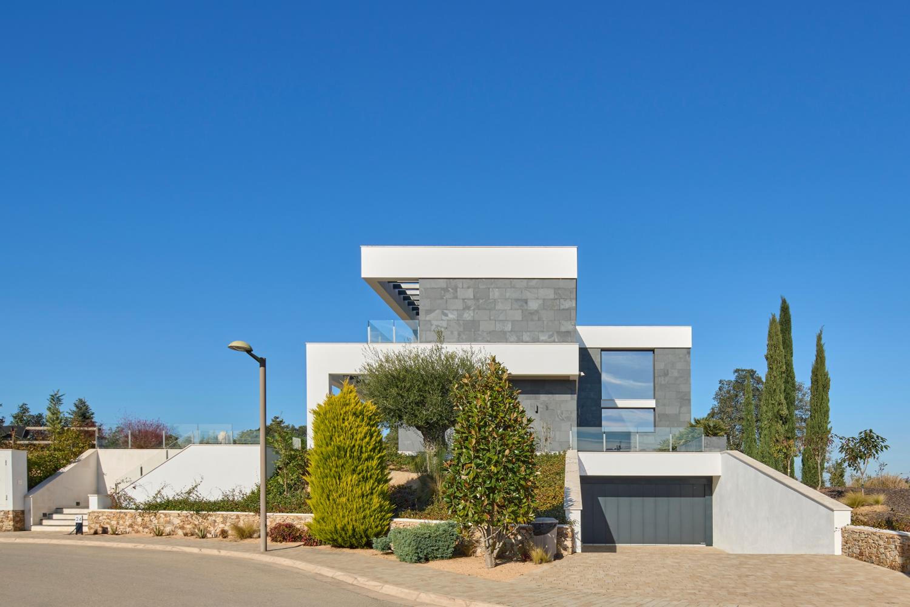 Holiday Rentals at Camiral, a Quinta do Lago Resort