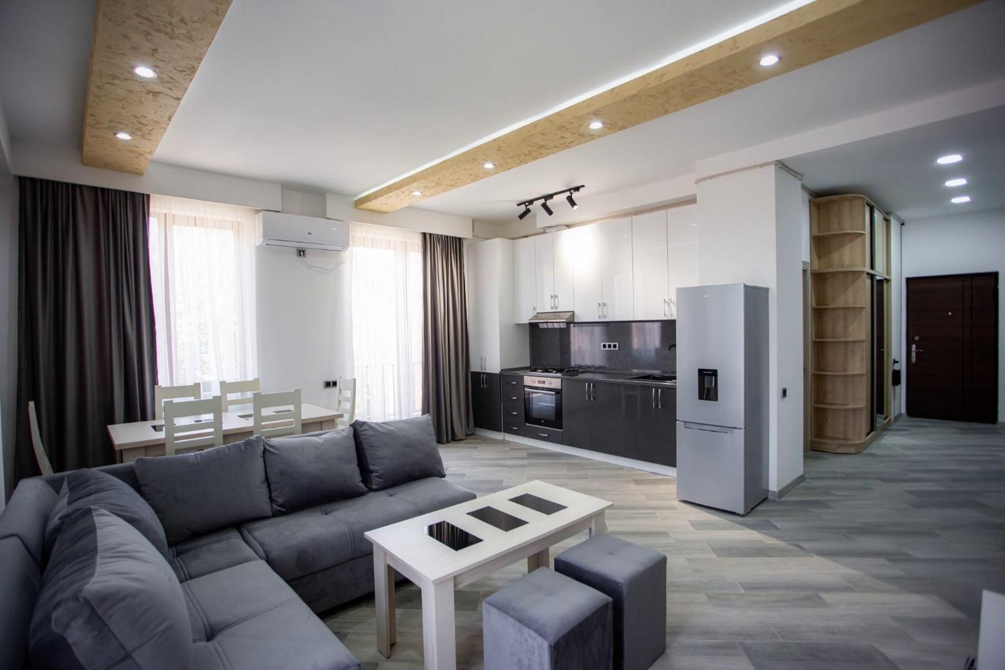 Luxury Apartments near Republic Square, My Street company