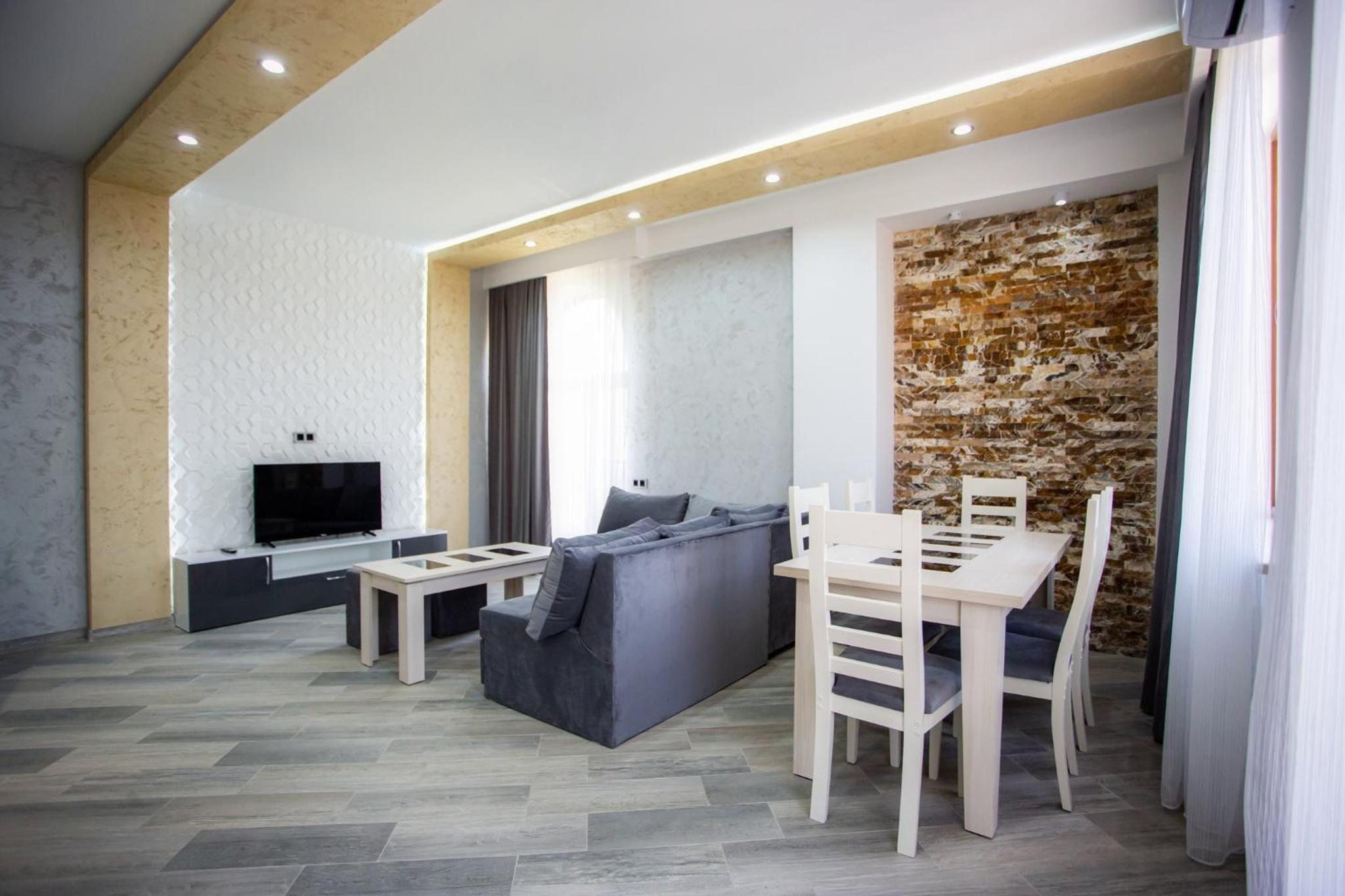Luxury Apartments near Republic Square, My Street company