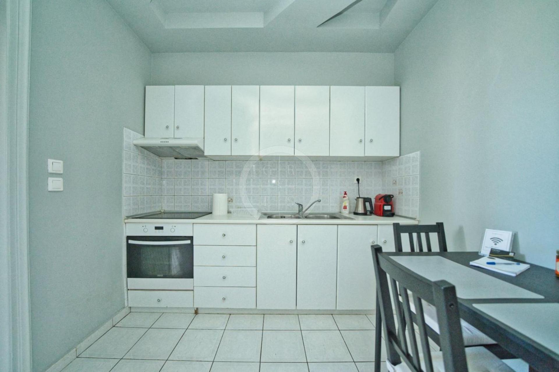 Ira Apartment