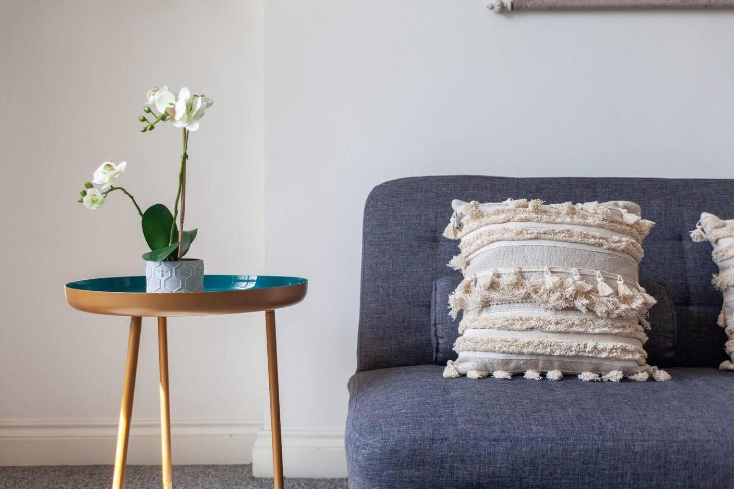 Central 1BR flat in Notting Hill, 1min to Tube