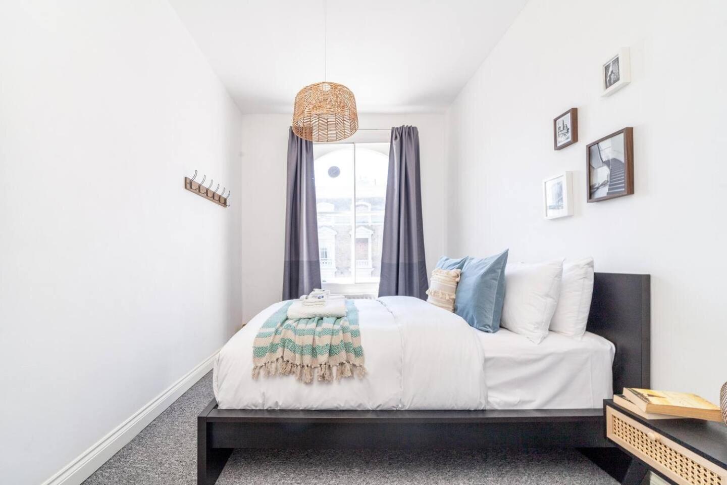 Central 1BR flat in Notting Hill, 1min to Tube