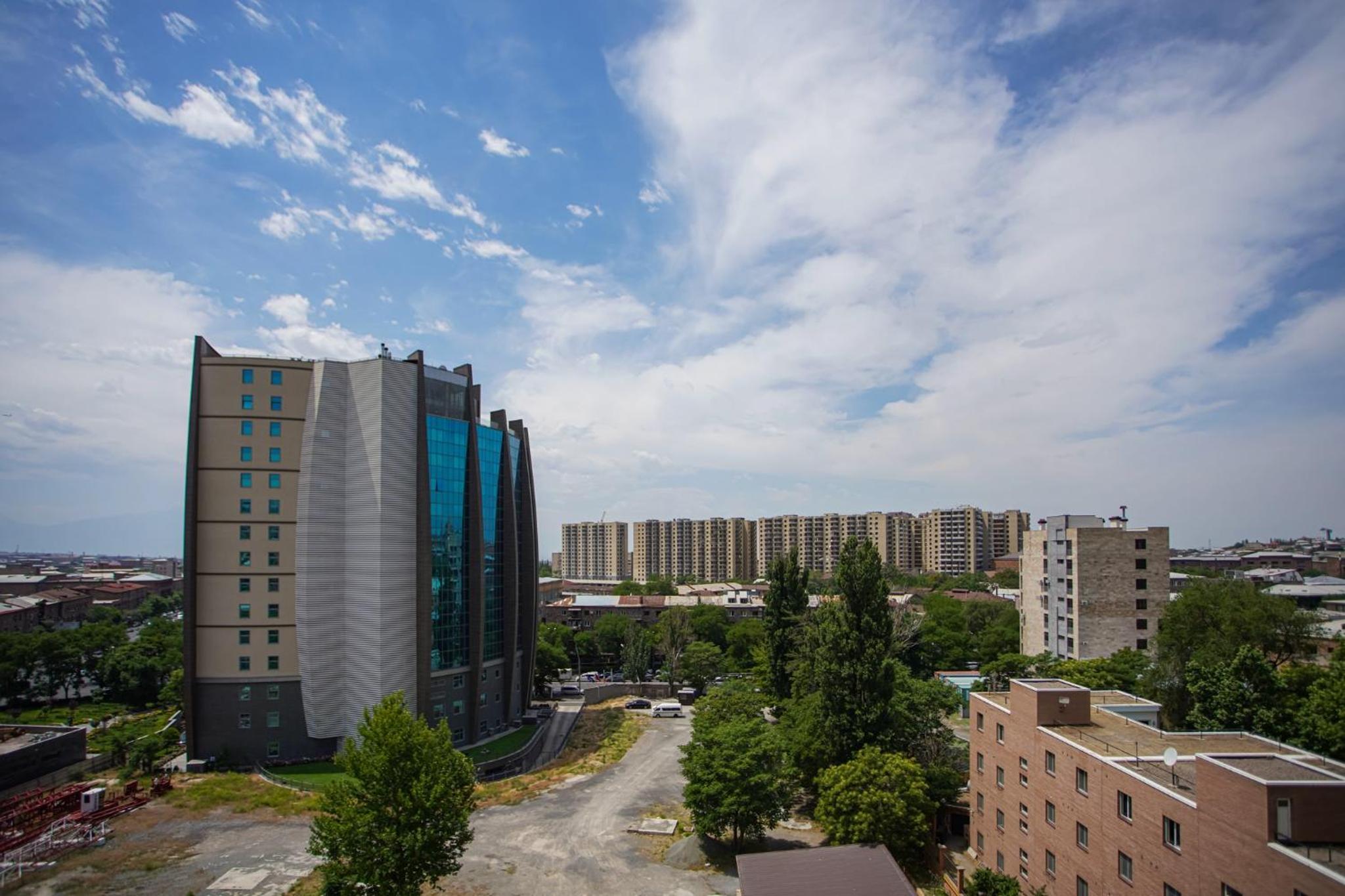 Luxury Apartments near Republic Square, My Street company
