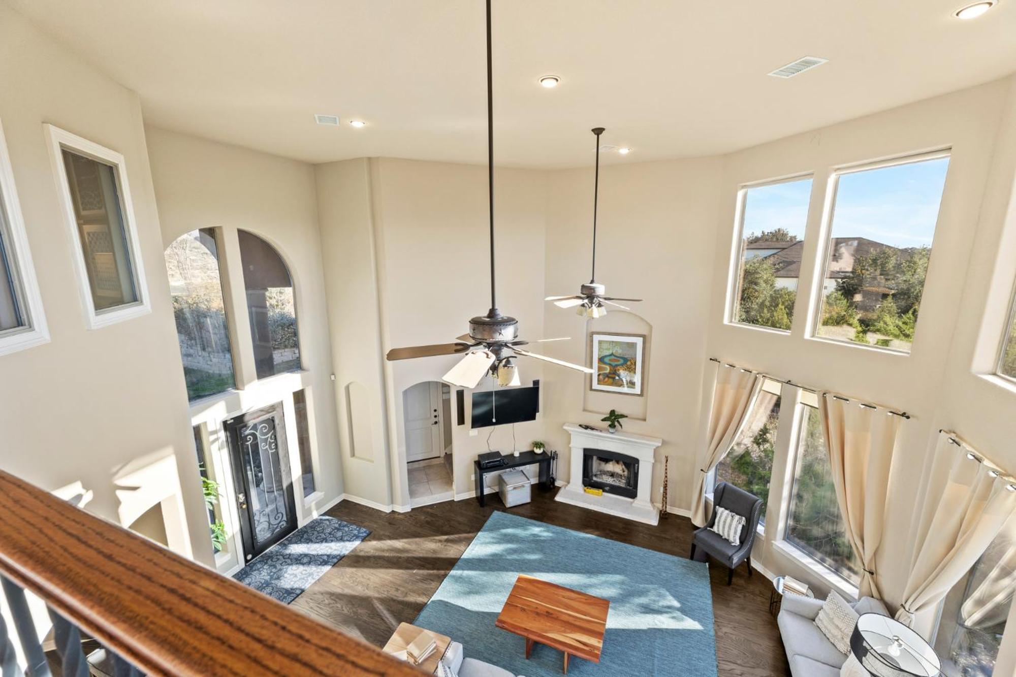 Lake Travis Family Retreat with Theater Game Room and BBQ 7 min from Marina view 4