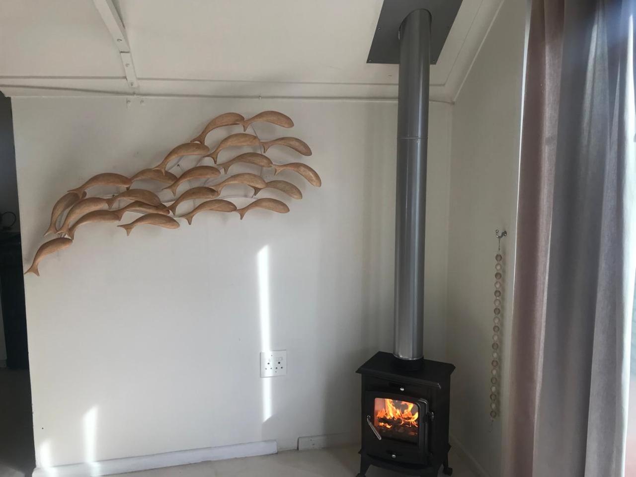 Point Village Accommodation - Dizzy Dazy view 4